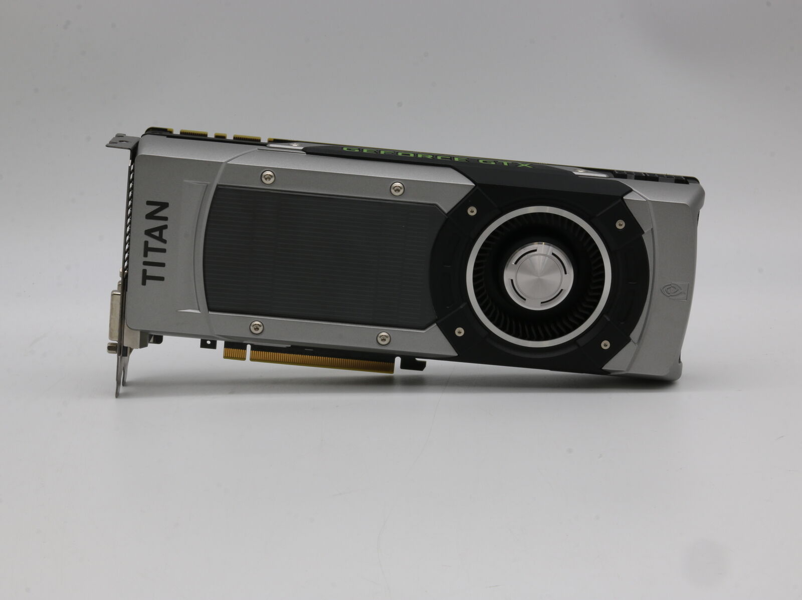 NVIDIA GeForce GTX タイタン ブラック 6GB DDR5 Amazon | ASUSTeK NVIDIA GTX TITAN搭載グラフィックカード